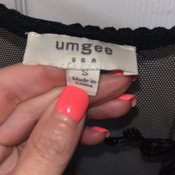Umgee lace over top - Picture 2 of 6